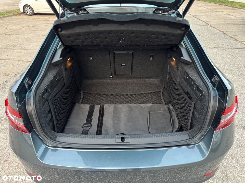 Skoda Superb 1.5 TSI Style - 18