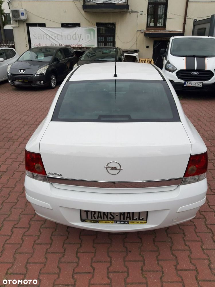 Opel Astra 1.6 Innovation - 6