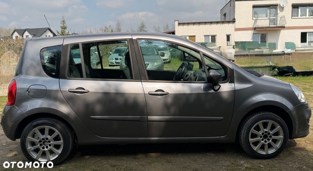 Renault Modus 1.2 16V Dynamique - 4