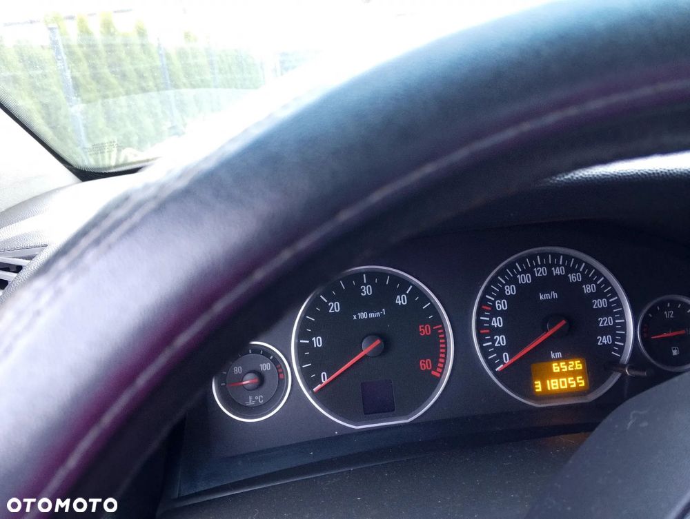 Opel Vectra - 7