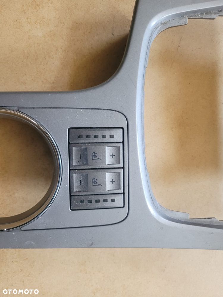 Ramka panel Ford Mondeo mk4 163/2 - 2