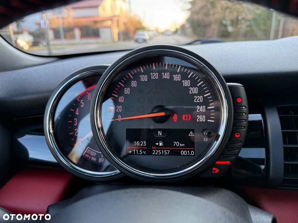 MINI Cooper D Seven - 38