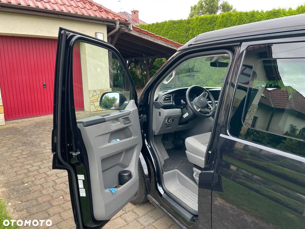 Volkswagen Multivan - 9
