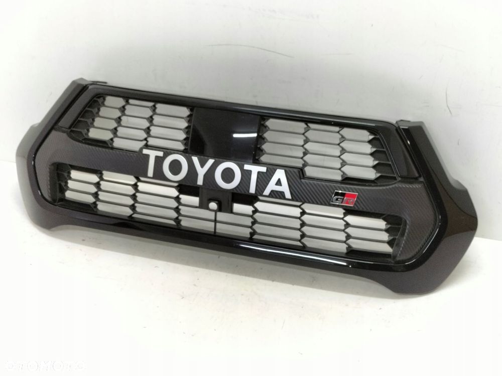 atrapa kratka grill toyota hilux viii lift 20- gr - 3