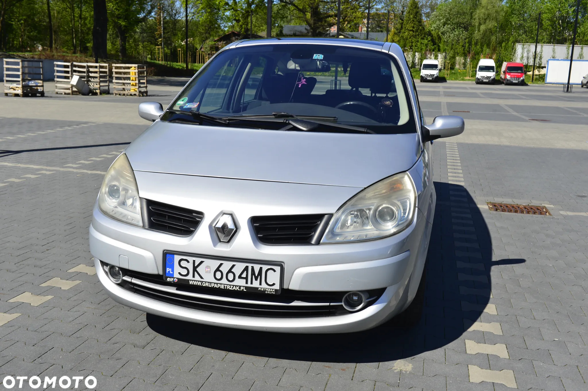 Renault Scenic 2.0 16V Confort Dynamique - 4