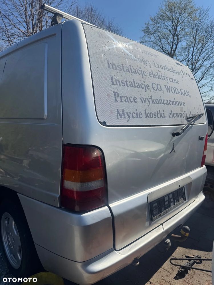 Mercedes Vito na części - 4