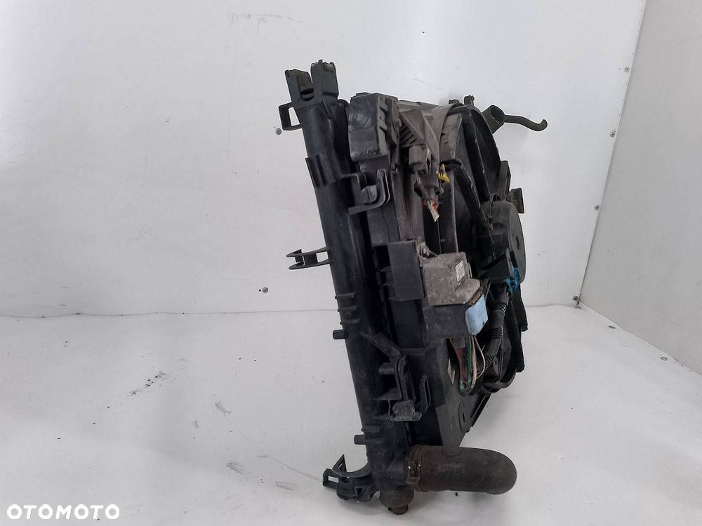 CHŁODNICA WODY Z WENTYLATOREM DACIA DOKKER 1.5 DCI - 2