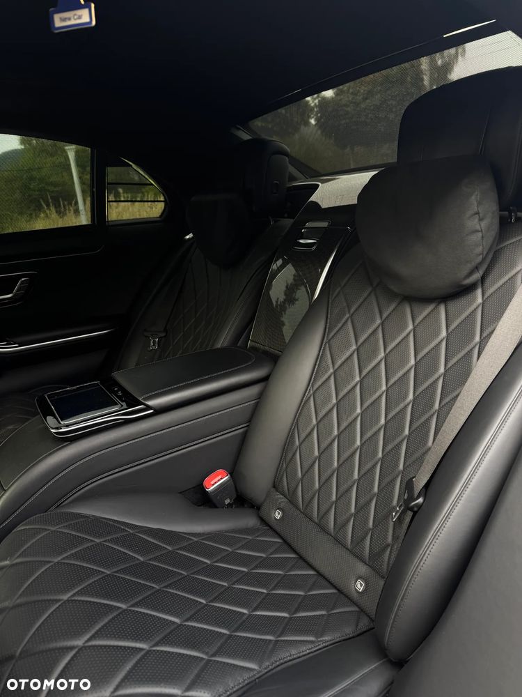 Mercedes-Benz Klasa S 400 d 4-Matic L 9G-TRONIC - 14