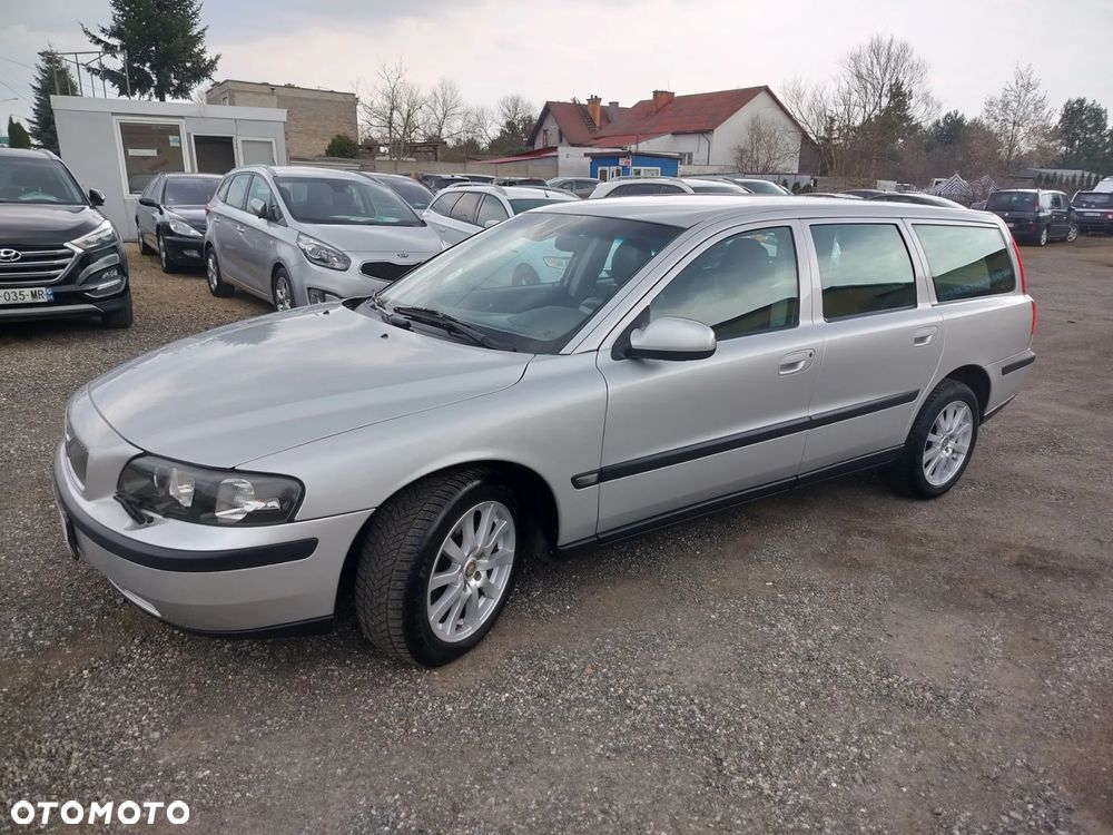 Volvo V70 - 2