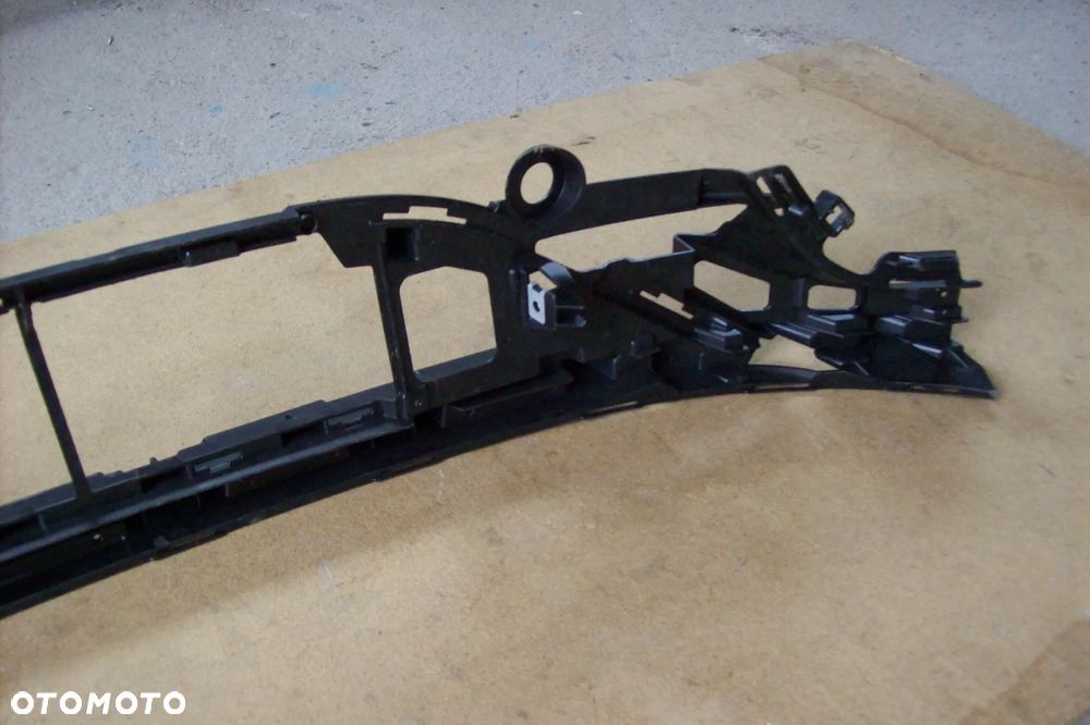 SPOILER KRATKA ZDERZAKA PRZEDNIEGO MERCEDES E-KLASA W213 LIFT AMG - 4