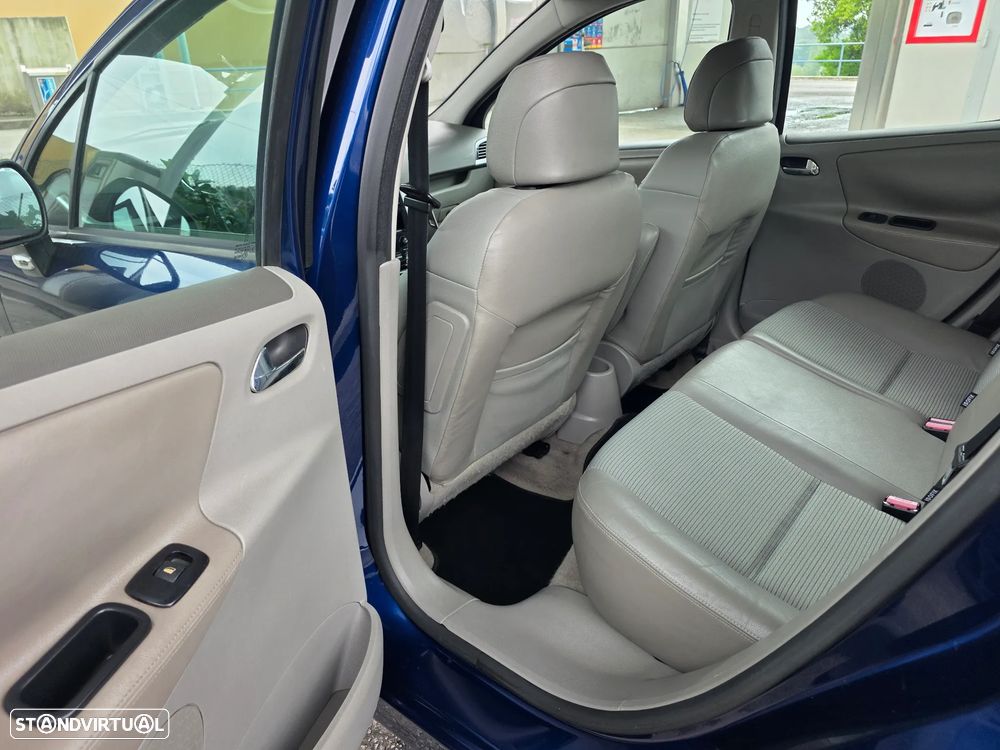 Peugeot 207 1.6 HDi Sport - 16