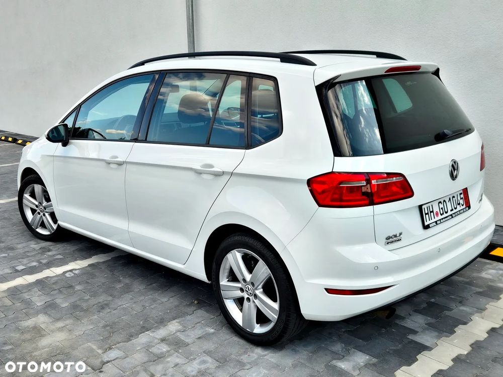 Volkswagen Golf 1.6 TDI BlueMotion Comfortline - 4