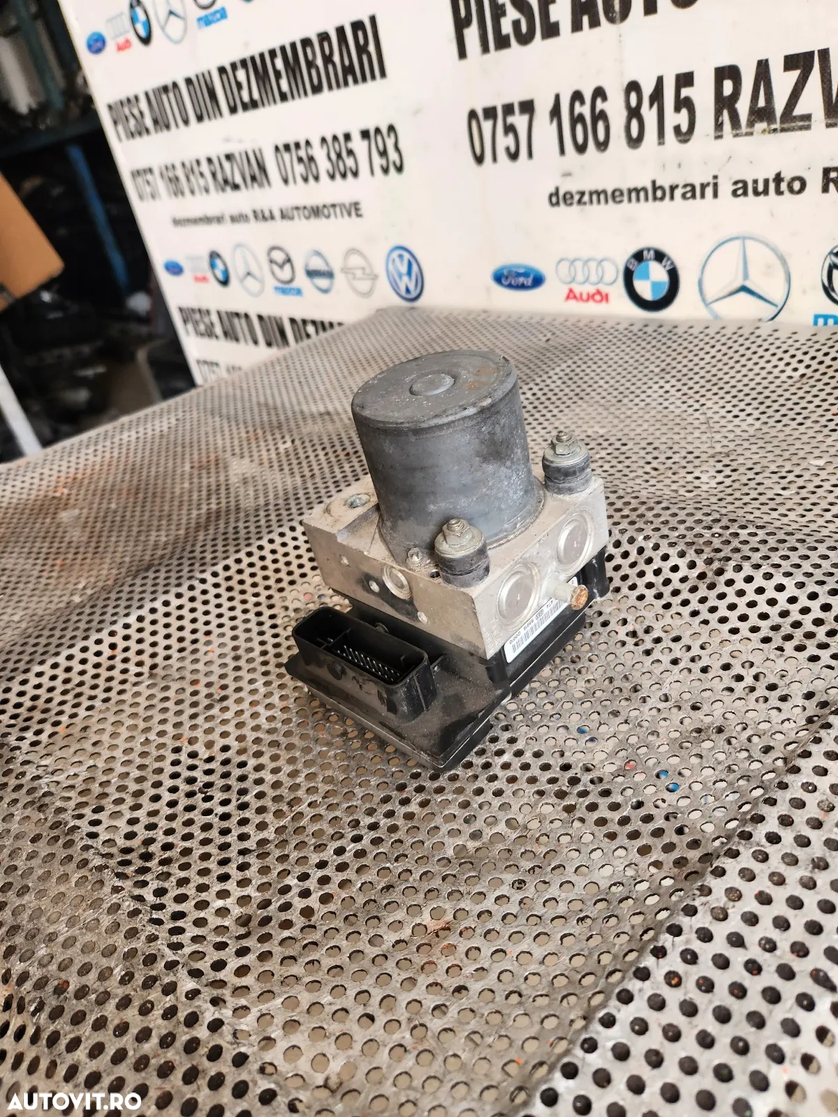 Modul Pompa Unitate ABS Audi A4 B7 Cod 8EH 8EBF - Dezmembrari Arad - 3