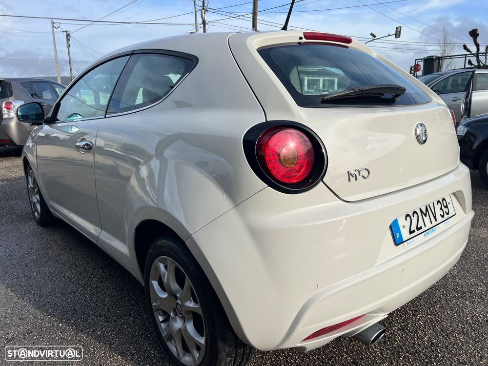 Alfa Romeo MiTo 1.3 JTD Distinctive - 31