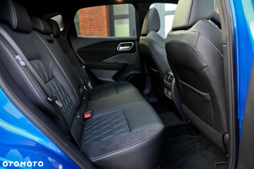 Nissan Qashqai 1.3 DIG-T MHEV Tekna+ Xtronic - 26