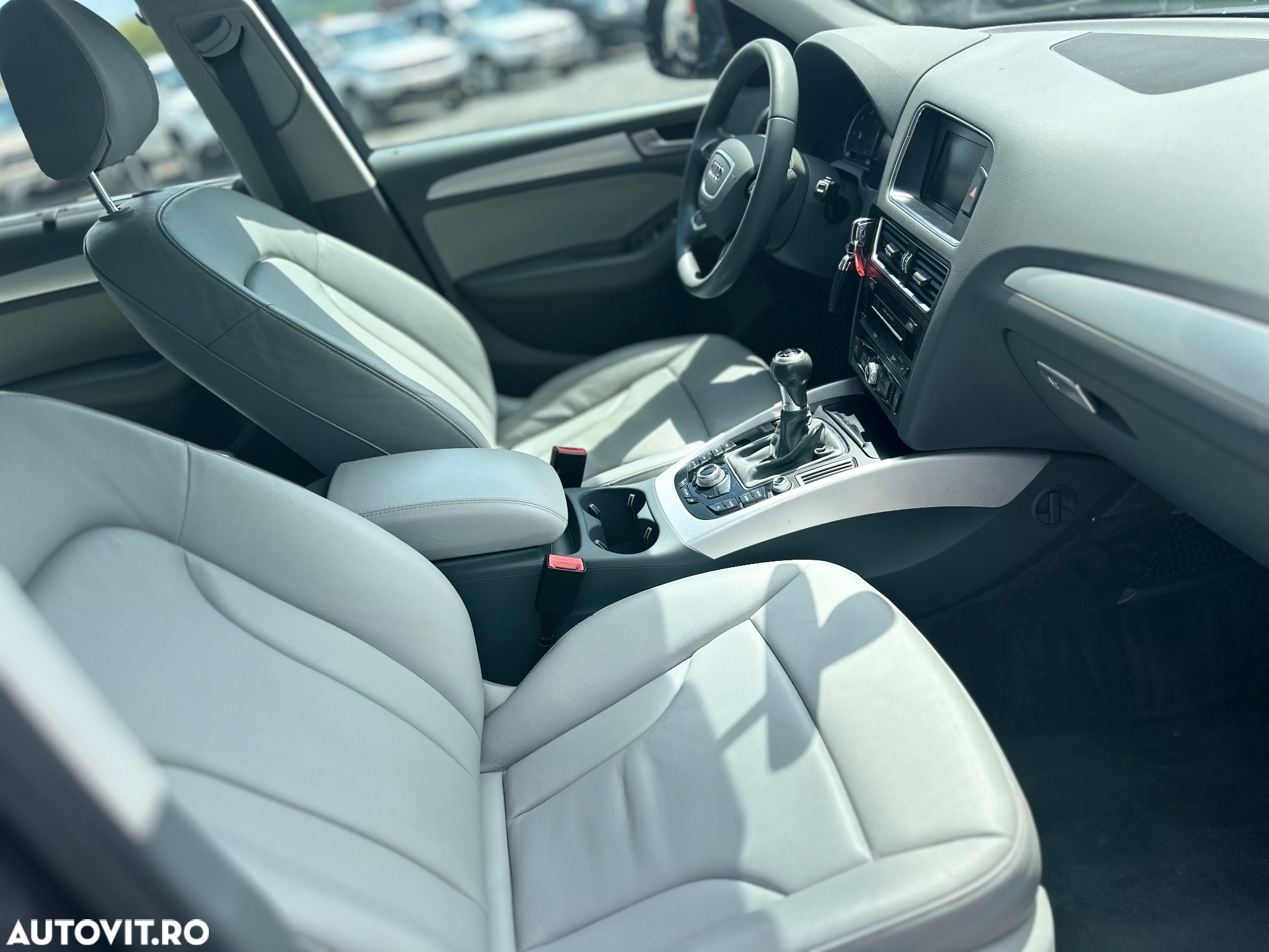 Audi Q5 2.0 TDI - 7