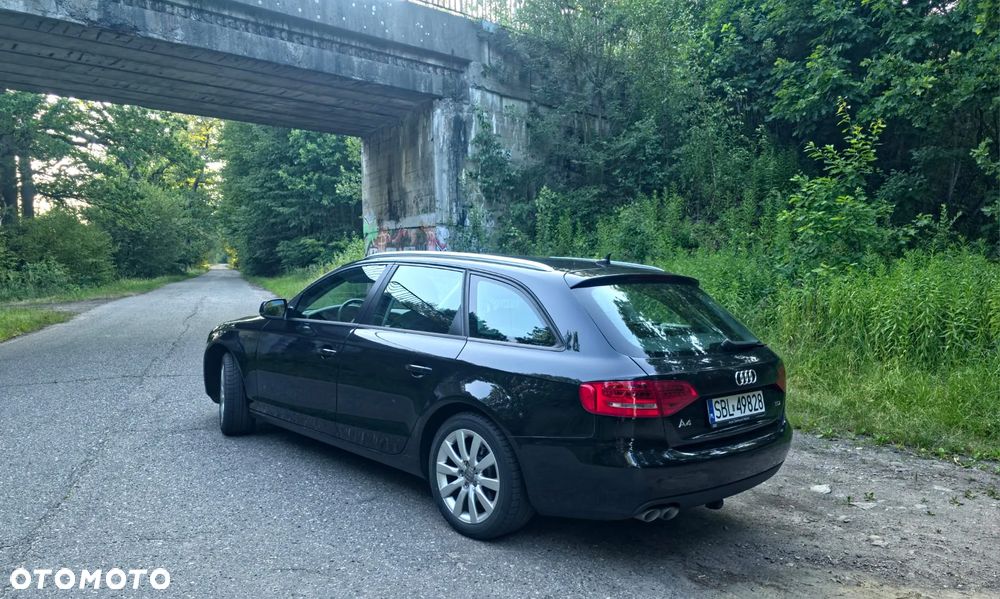 Audi A4 Avant - 6