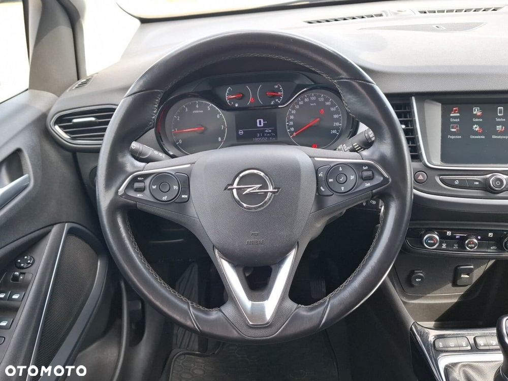 Opel Crossland X - 9