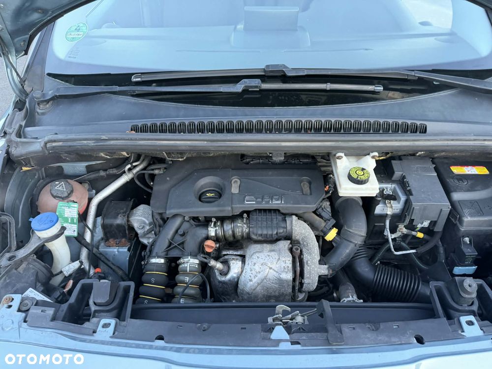 Peugeot 5008 1.6 HDi Premium - 7