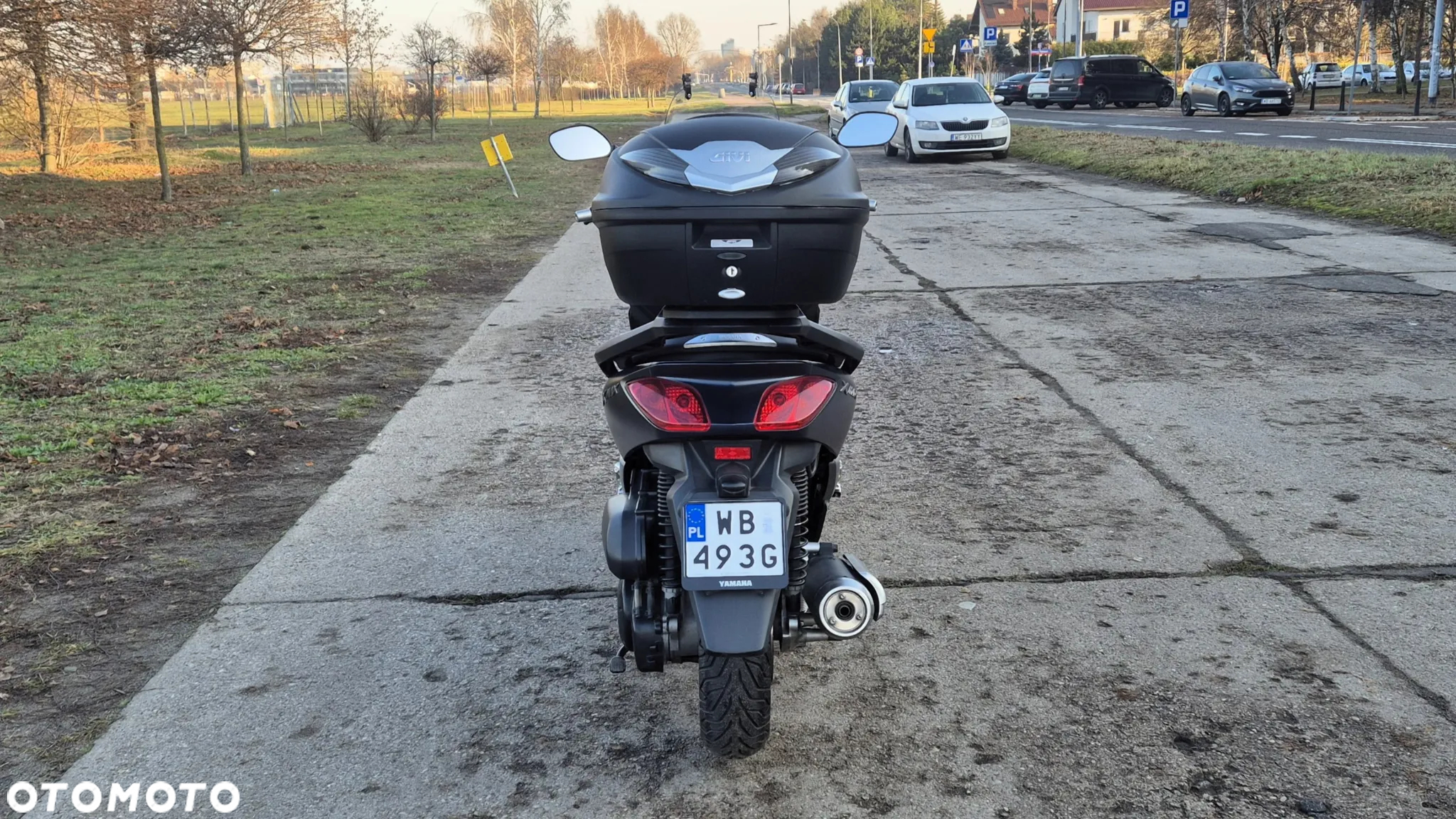 Yamaha X-max - 9