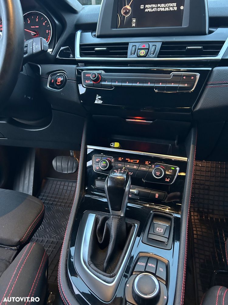 BMW Seria 2 220d AT - 11