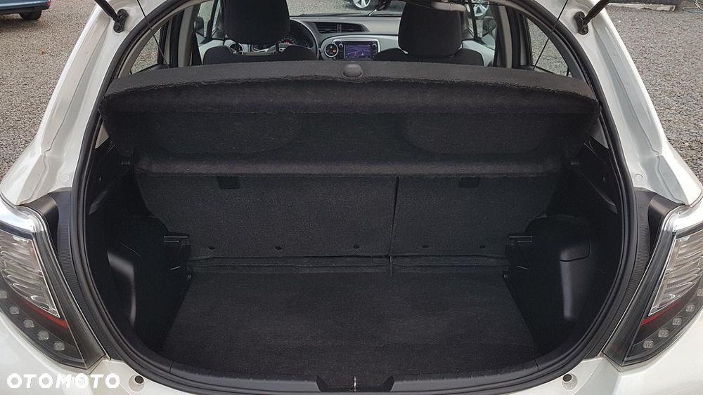 Toyota Yaris 1.5 VVT-i Style Selection - 12