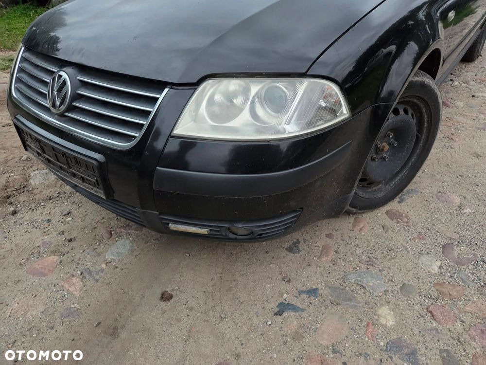 części LAMPA PRZÓD prawa lewa VW Volkswagen Passat B5 FL kombi 1.9 TDI 01r. L041 - 2