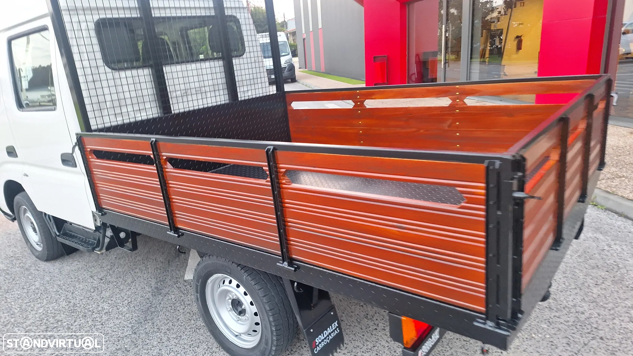 Toyota Dyna 100 cab dupla - 5