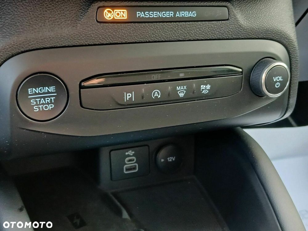Ford Focus 1.0 EcoBoost mHEV Titanium X - 25