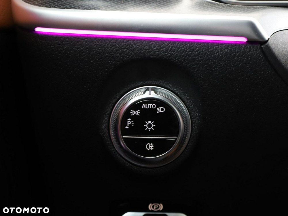 Mercedes-Benz Klasa C - 36