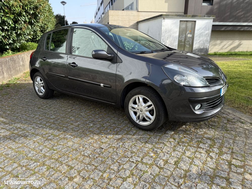 Renault Clio 1.2 16V Dynamique - 4