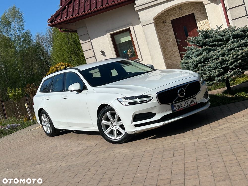 Volvo V90 D3 Momentum Pro - 10