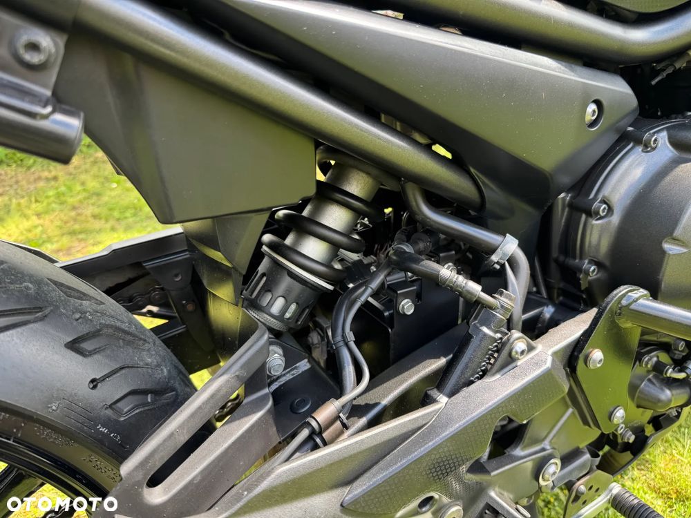 Yamaha XJ - 39