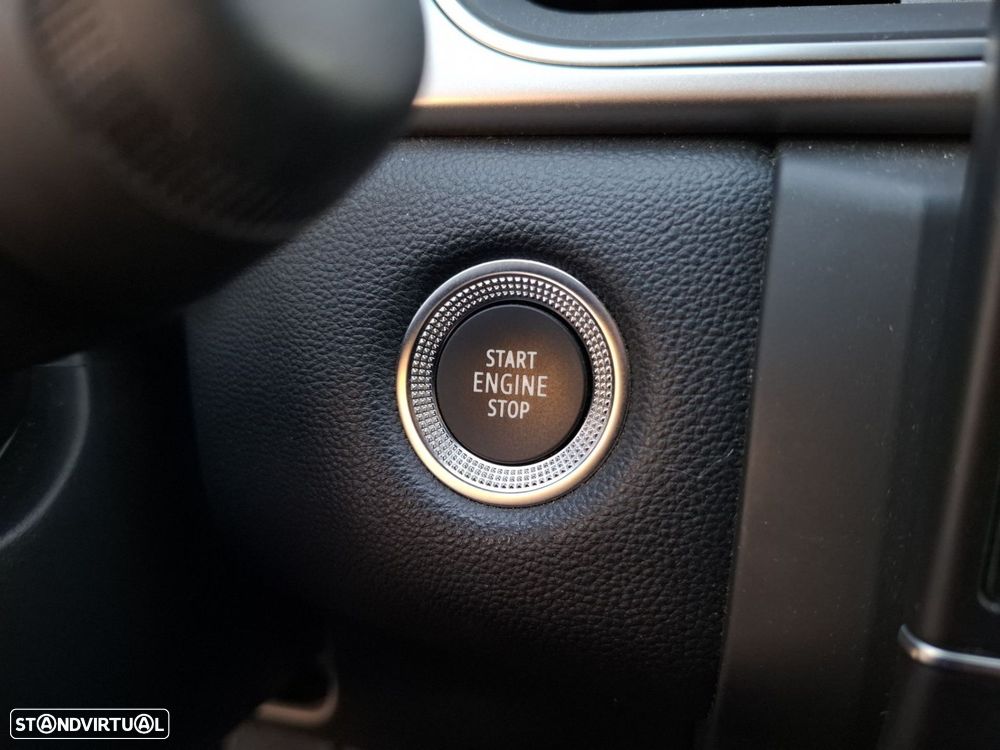 Renault Captur 1.0 TCe Techno Bi-Fuel - 23