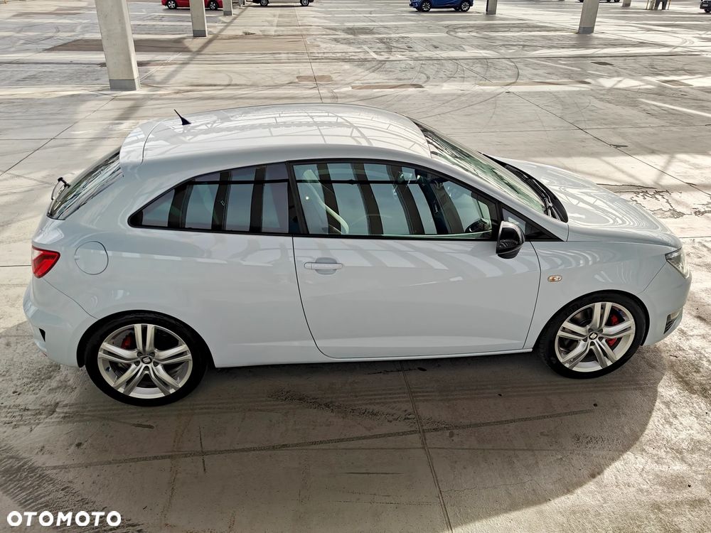 Seat Ibiza SC 1.8 TSI S&S Cupra - 12