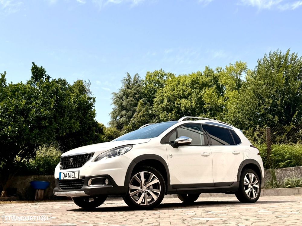 Peugeot 2008 1.2 PureTech Crossway - 48