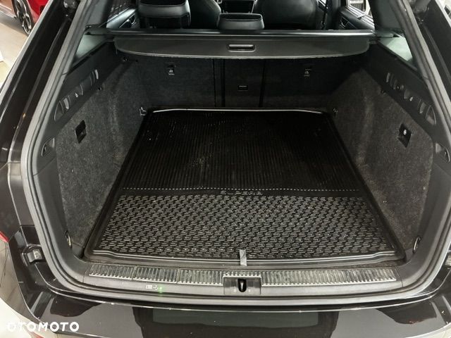 Skoda Superb 2.0 TDI SCR 4x4 Sportline DSG - 13