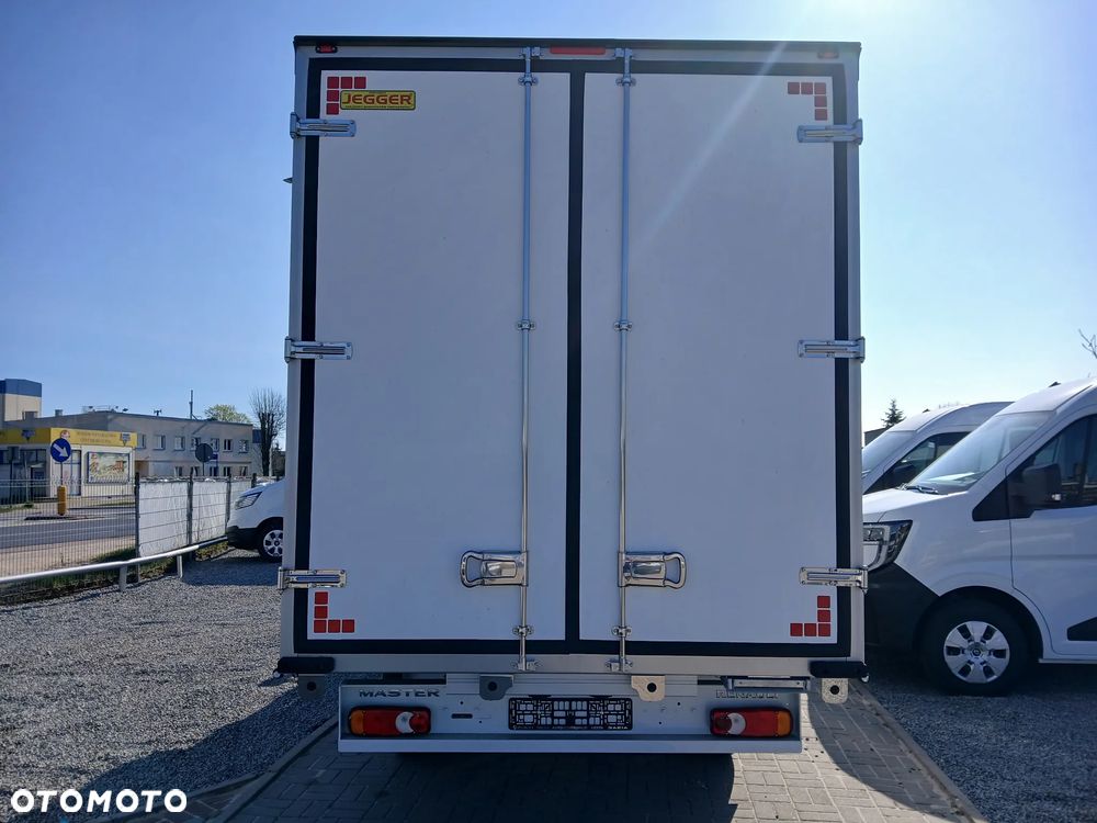 Renault Master kontener - 5