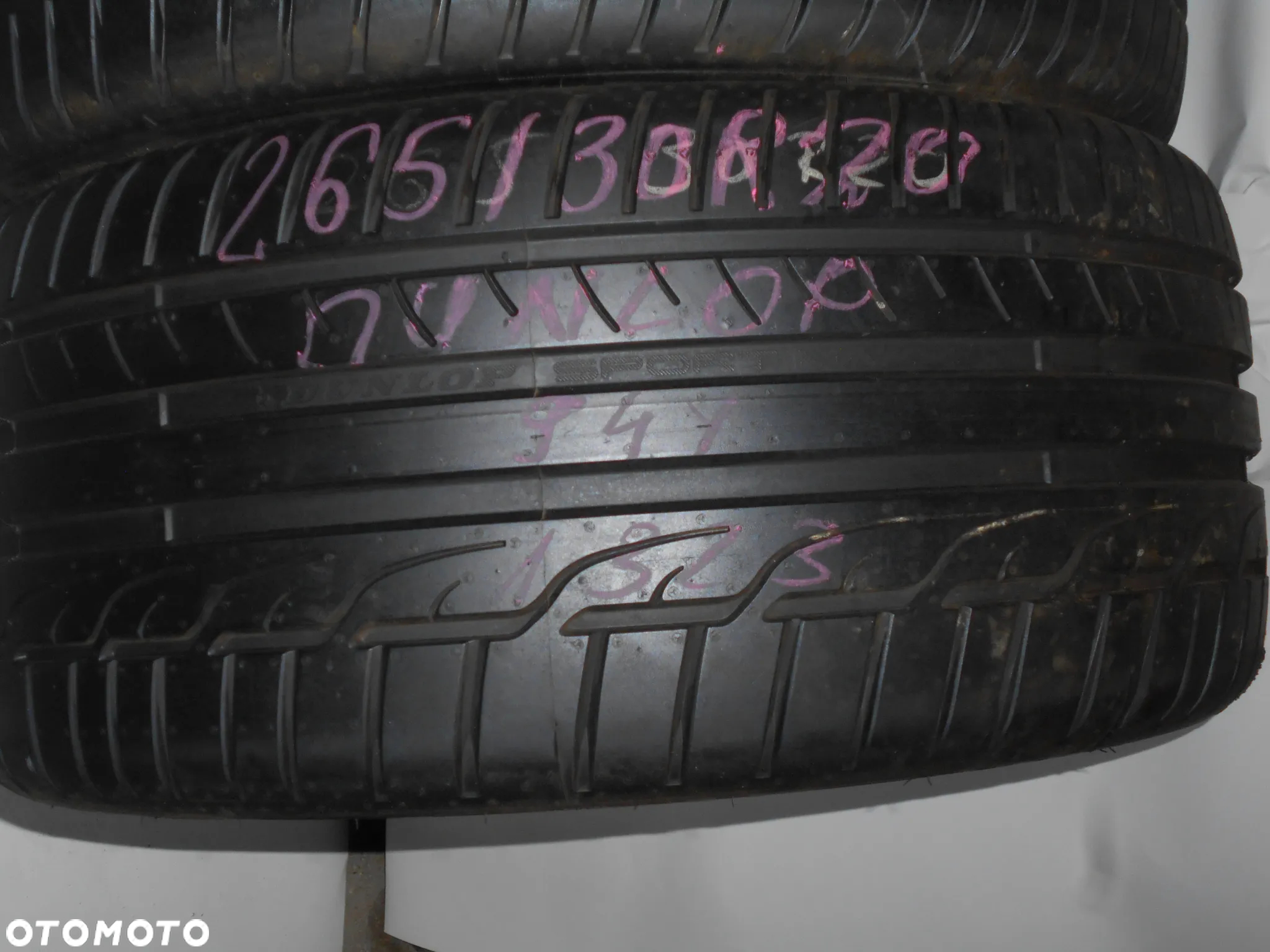 OPONY 265/30R20 DUNLOP SPORT MAXX RT DOT 1323 8MM - 2