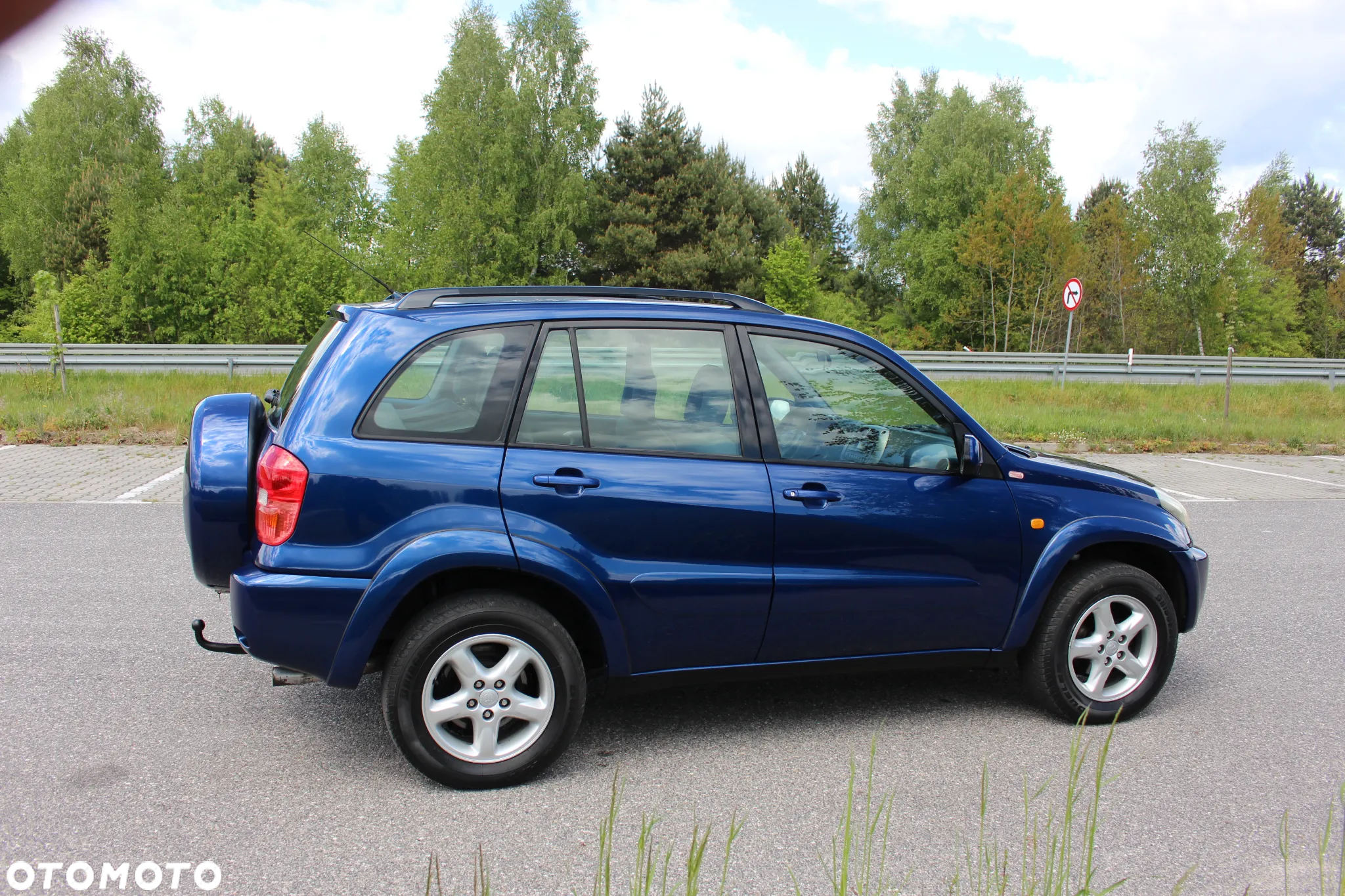 Toyota RAV4 2.0 VVT-i 4x4 - 5