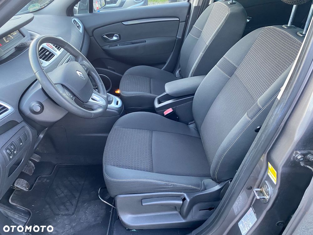 Renault Scenic 1.6 16V 110 Dynamique - 21