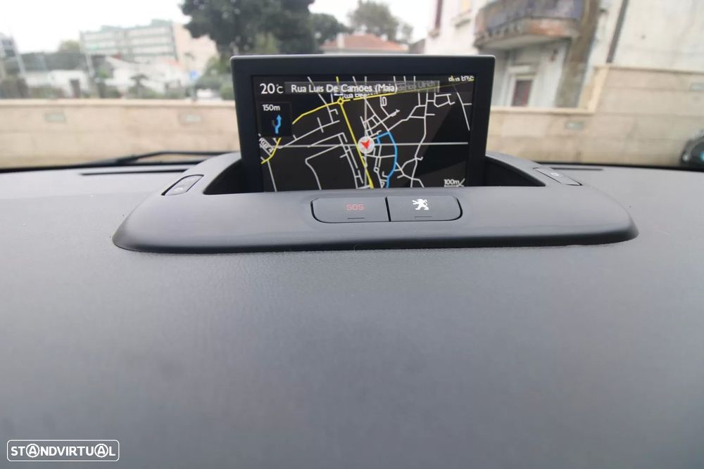 Peugeot 5008 1.6 BlueHDi Access 5L - 24