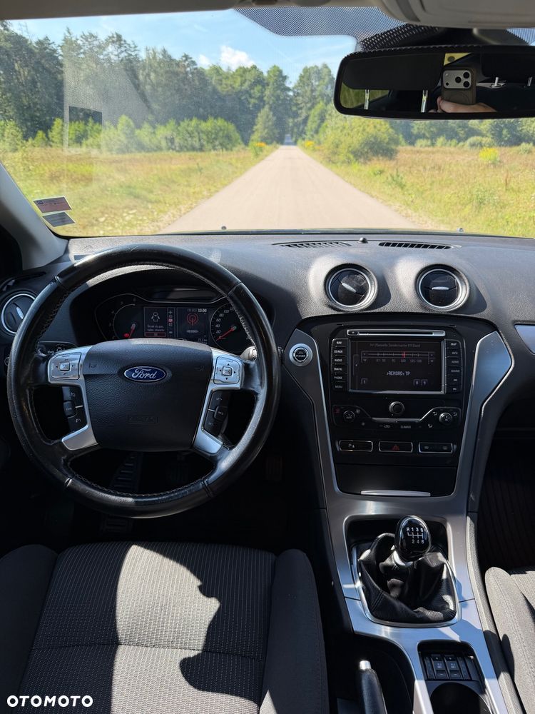 Ford Mondeo 2.0 TDCi Titanium X - 16
