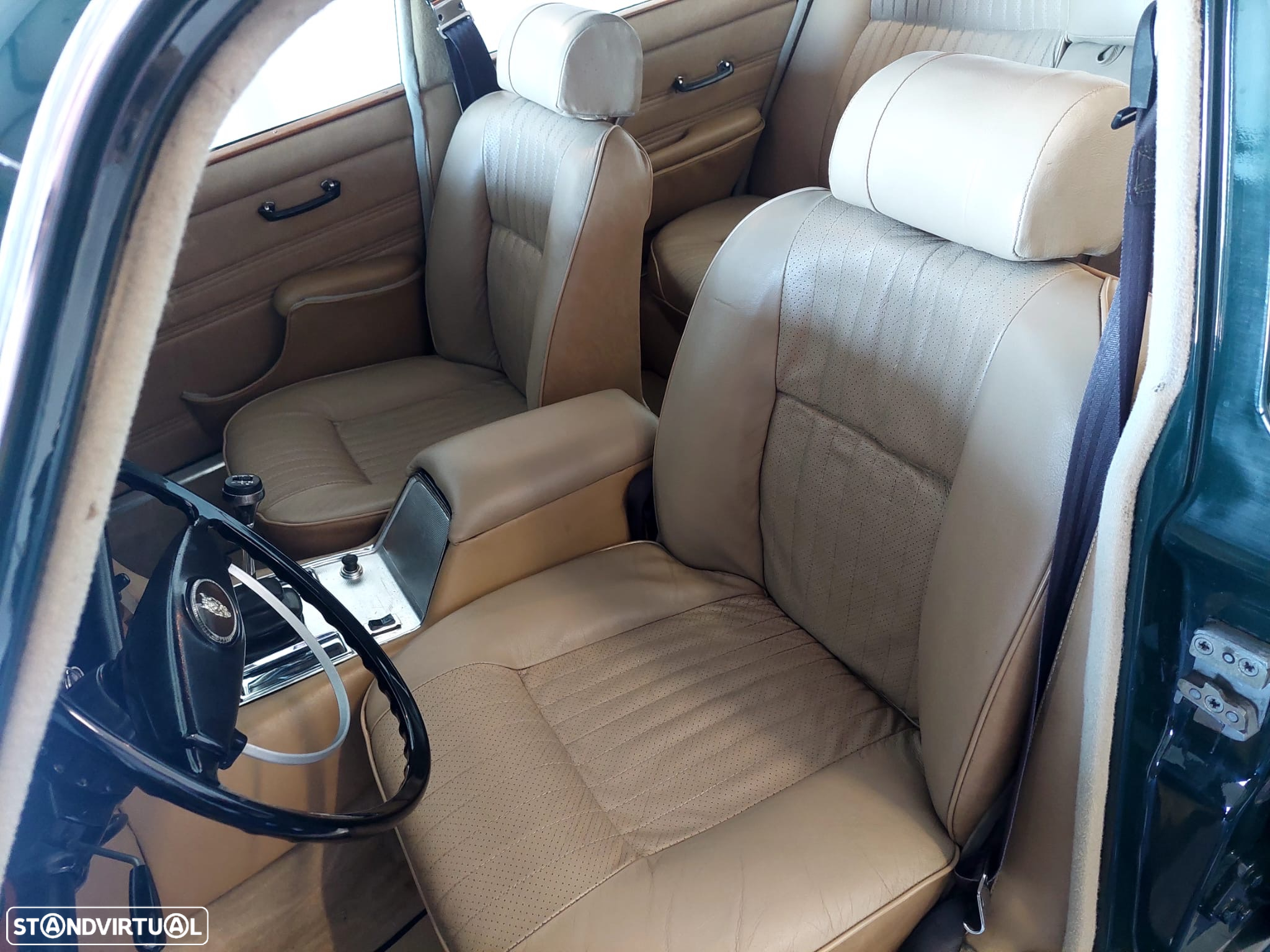 Jaguar XJ - 6
