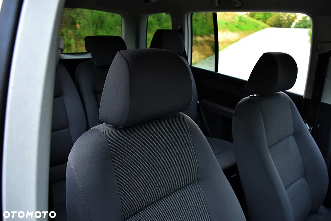 Volkswagen Touran 1.9 TDI Conceptline - 31