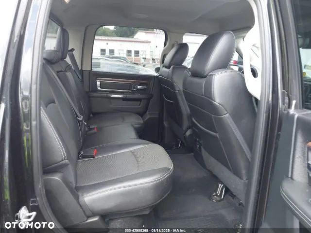 RAM 1500 5.7 Quad Cab Longbed Laramie Chrome - 14
