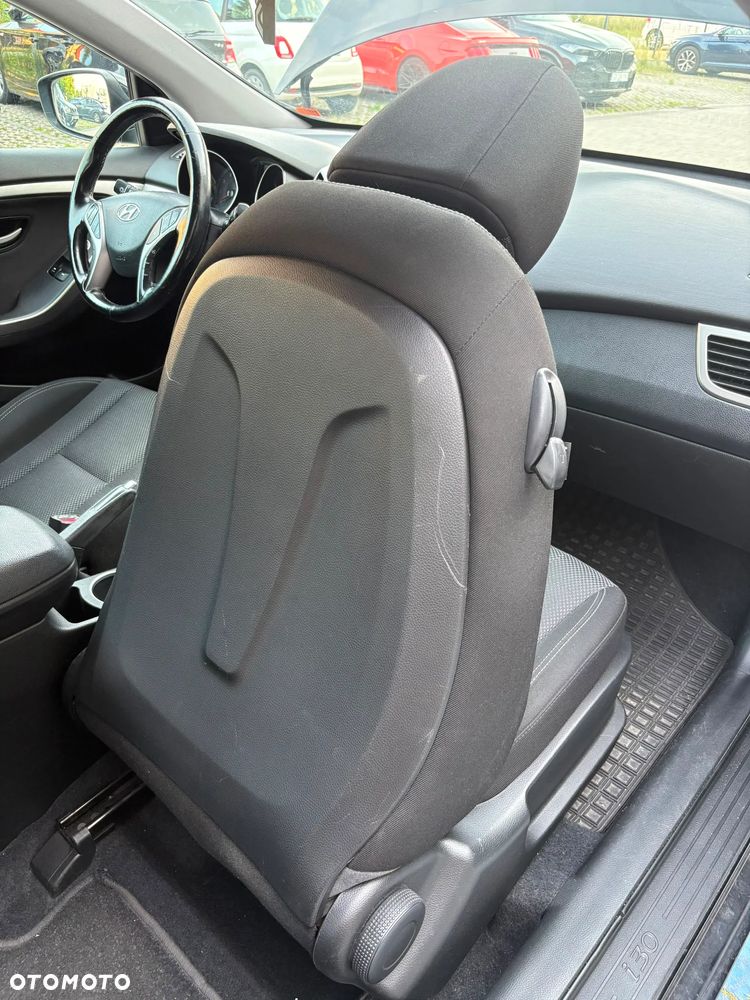 Hyundai i30 1.4 Comfort - 17