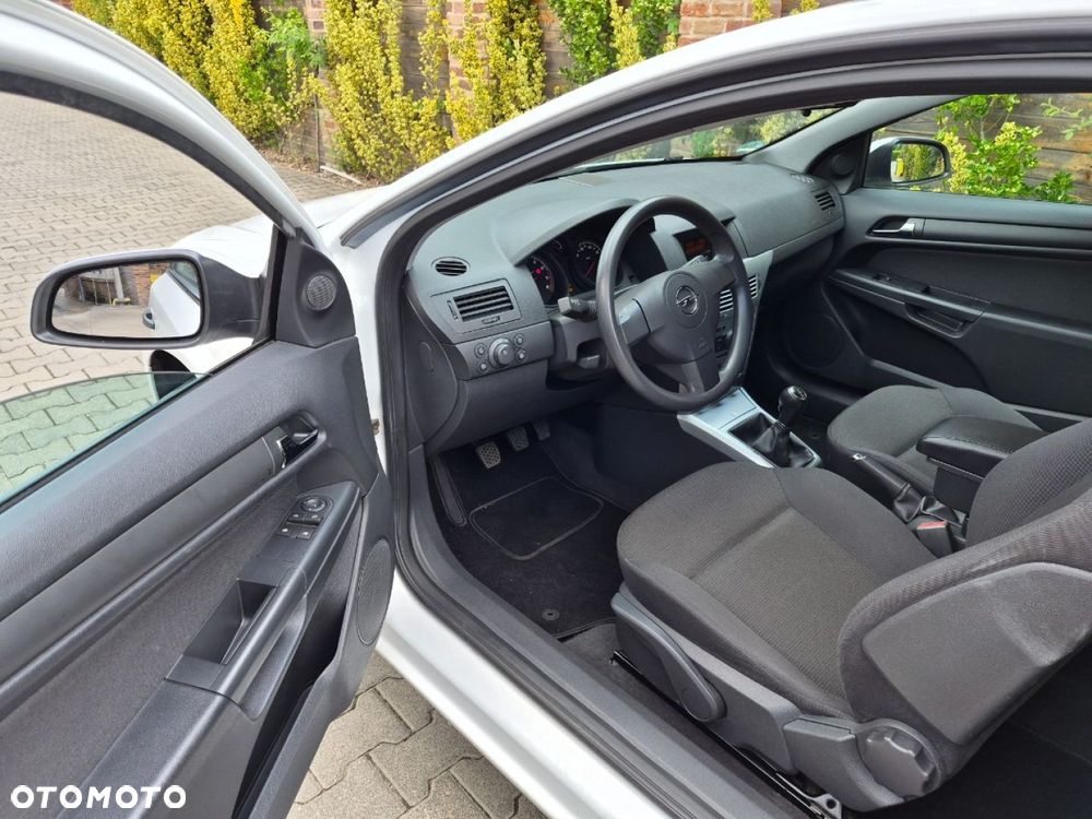 Opel Astra - 20