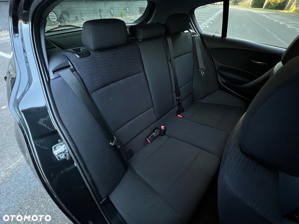 BMW Seria 1 - 10