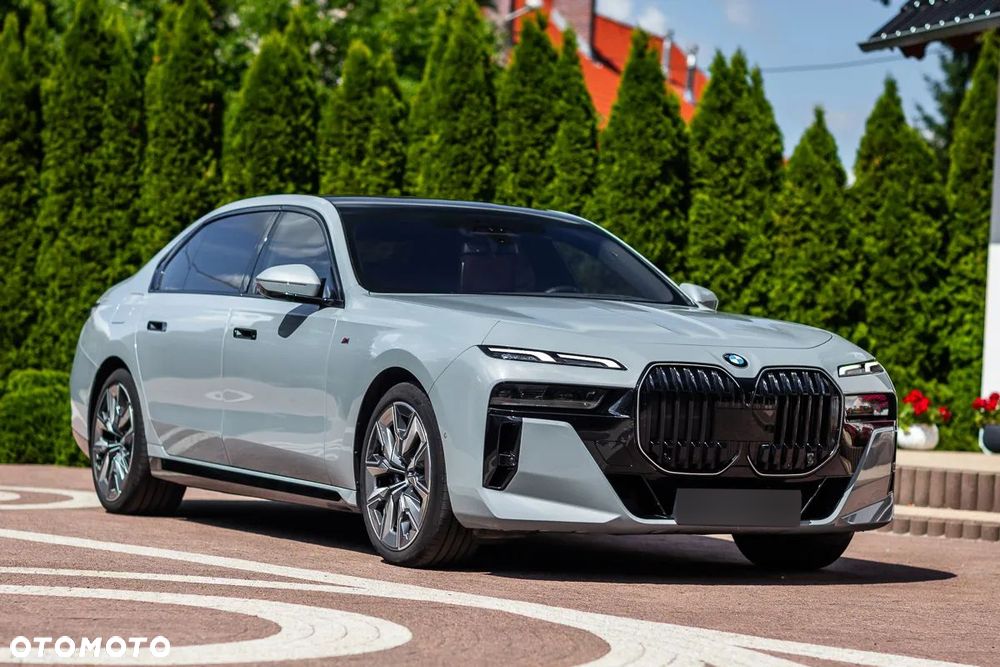 BMW Seria 7 740d xDrive mHEV Individual Edition sport - 6